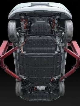 Giáp gầm Geely EX2